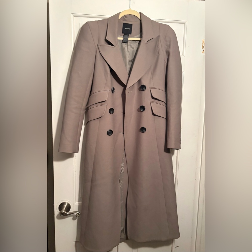 Smythe Pagoda Coat in Storm ASO Meghan Markle - Picture 5 of 14